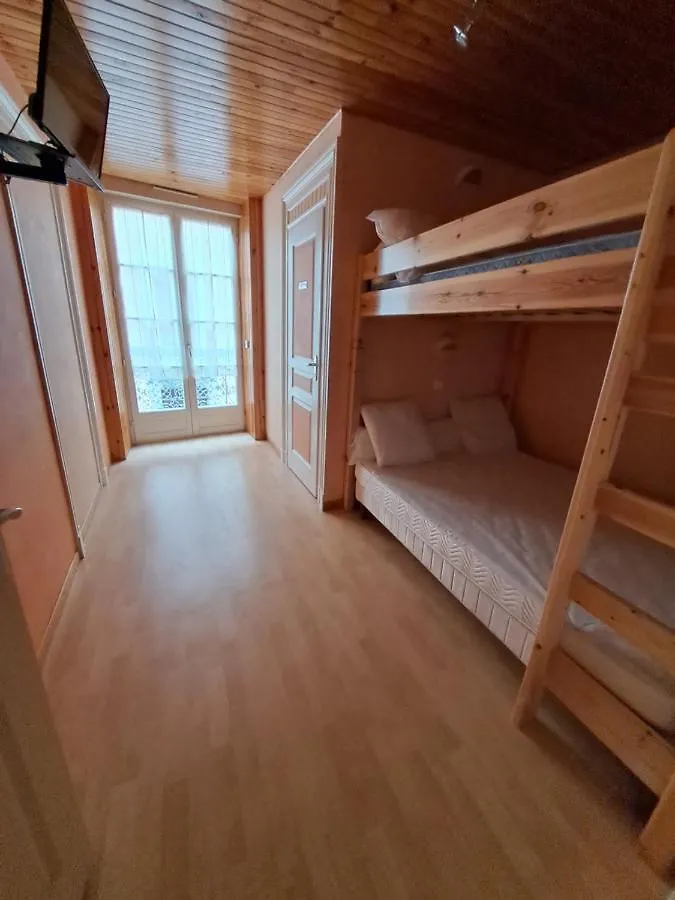 Appartement 3 Chambres Cauterets 0*,  Γαλλία